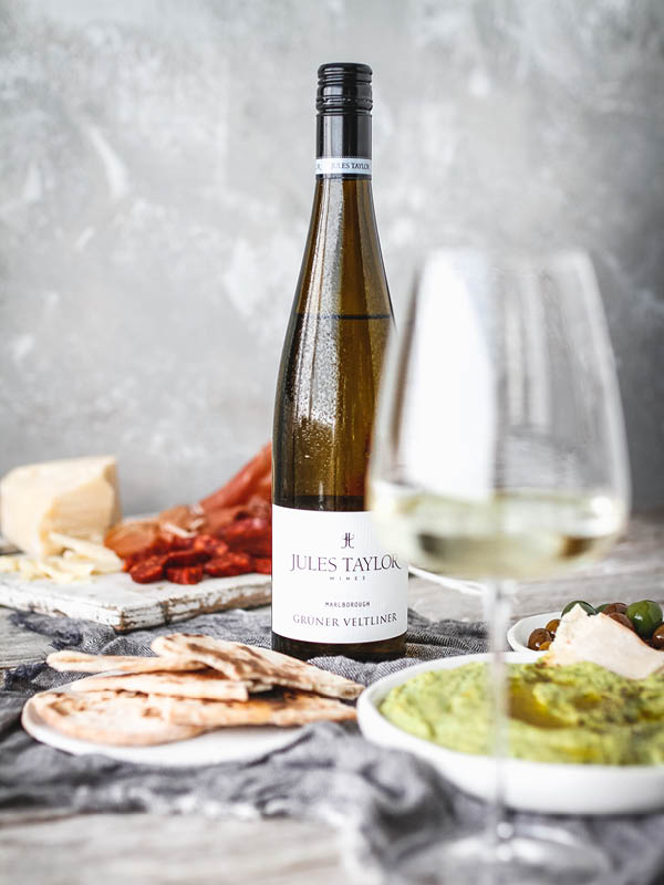 JTW_Gruner3.jpg__PID:5bc50aae-6f0d-43f6-af47-3ba1838bf8cd