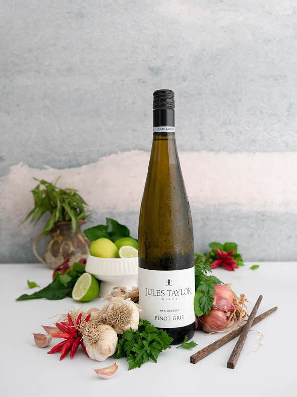 JTW_PinotGris3.jpg__PID:a3f66f47-3ba1-438b-b8cd-522fdfdb4f4d