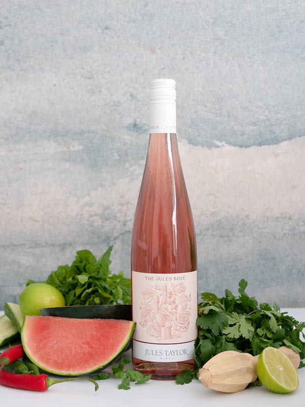 JTW_Rose2.jpg__PID:6f473ba1-838b-48cd-922f-dfdb4f4d7bc4